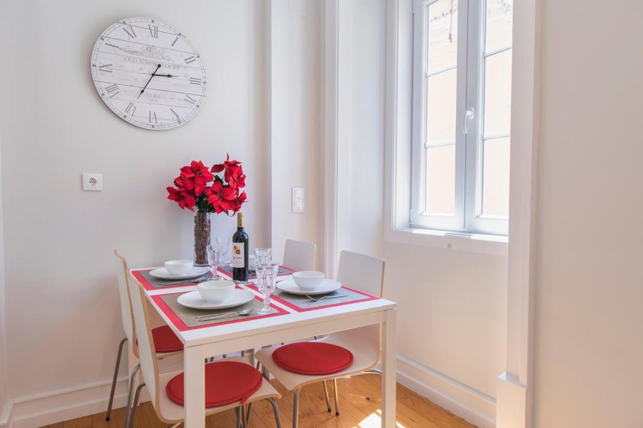 Cozy Flat In The Heart Of Alfama Apartment ลิสบอน ภายนอก รูปภาพ