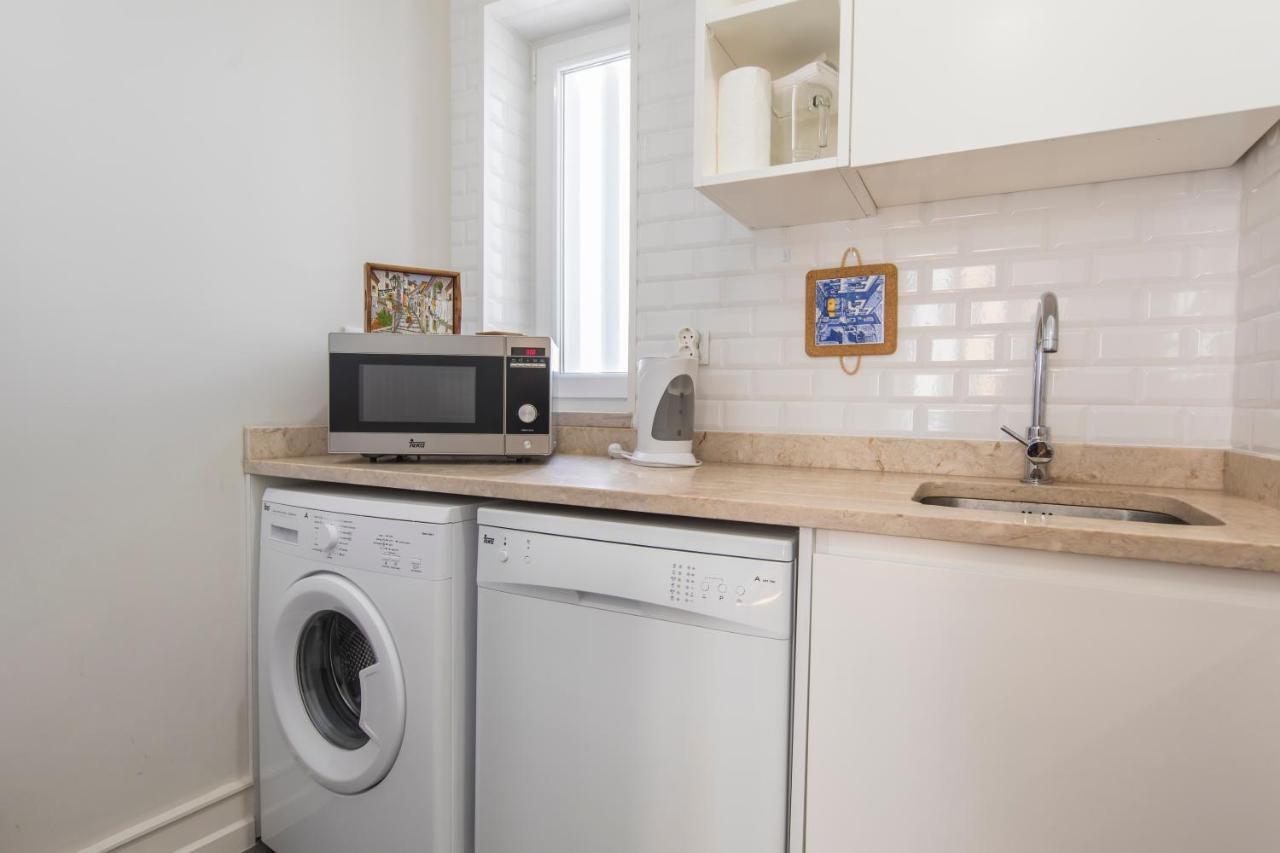 Cozy Flat In The Heart Of Alfama Apartment ลิสบอน ภายนอก รูปภาพ